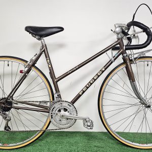 Vélo de course Peugeot Super Sport superbe état