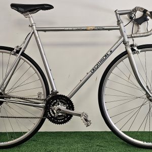 ! BIENTOT DISPO ! Vélo de course Décathlon Cobre 520