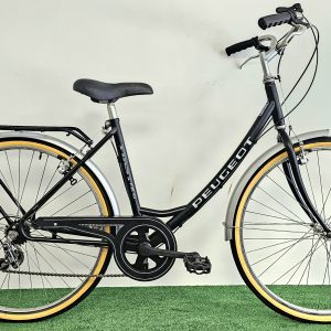 Vélo de ville / VTC Peugeot First Avenue 1000